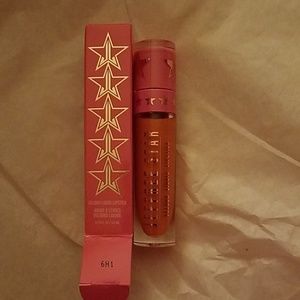 Jeffree Star Velour Liquid Lipstick in Flamethrowe